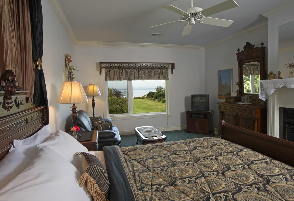 ポート・エンジェルス Sea Cliff Gardens Bed & Breakfast エクステリア 写真