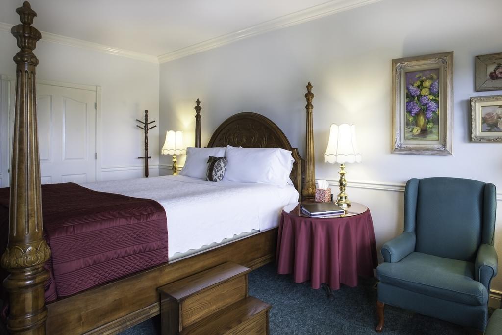 ポート・エンジェルス Sea Cliff Gardens Bed & Breakfast エクステリア 写真